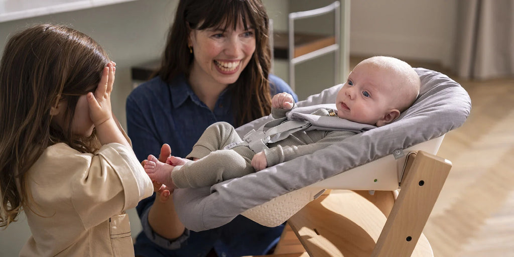 Stokke Tripp Trapp Newborn Set con gancio appendigiochi Antracite